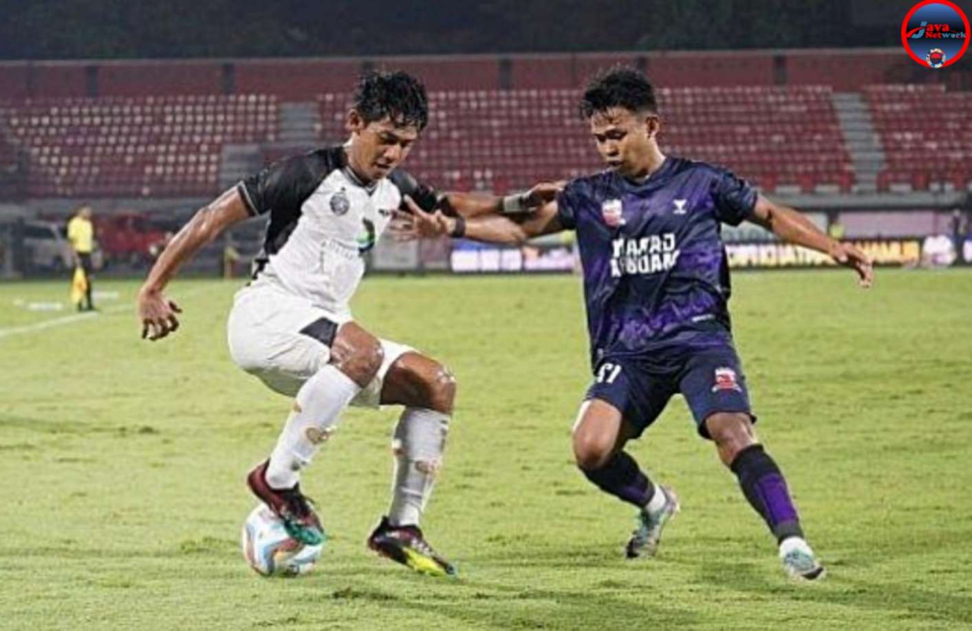 Macan Tanpa Taring Hadapi Laskar Sape Kerrab, Persija Tanpa Dua Bintang Saat Tandang ke Markas MU