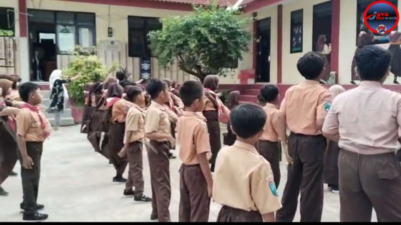 Menanam Semangat Bangsa dari Sekolah Desa: Pramuka SAKA SDN Pakandangan Sangrah Bluto Awali Sabtu dengan Senam Indonesia Hebat, Sabtu (12/04/2025)