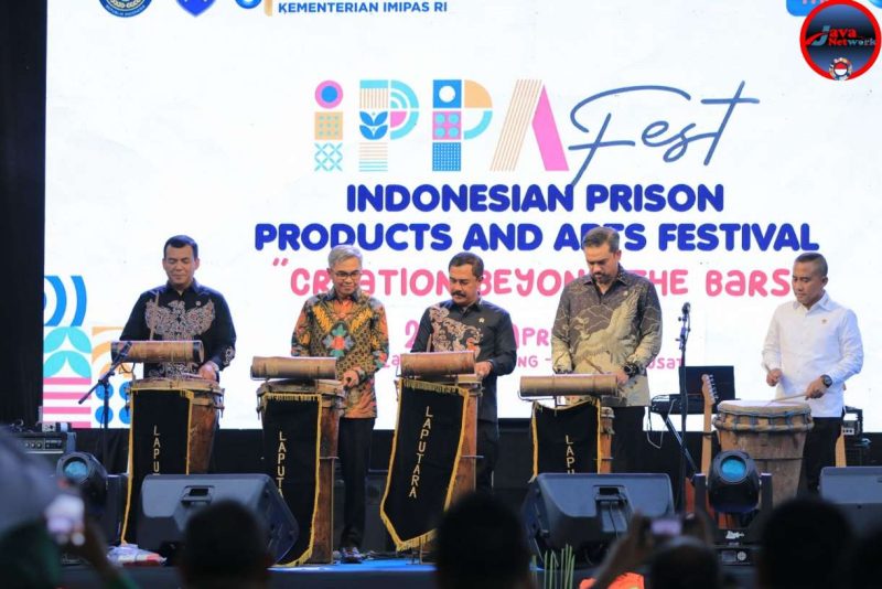 Batik Catra Rutan Sumenep Jadi Sorotan di IPPA Fest 2025, Dikenakan Menteri hingga Dirjen Pemasyarakatan: Simbol Keberhasilan Pembinaan di Balik Jeruji