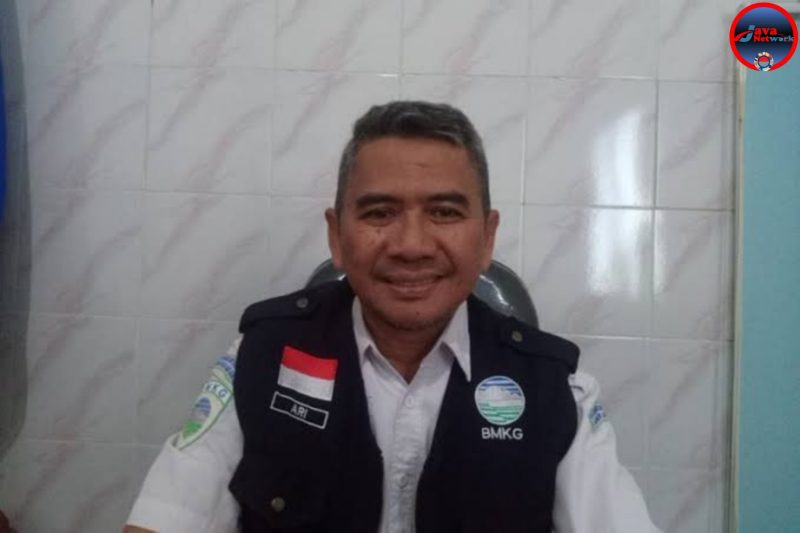 Kepala BMKG Stasiun Trunojoyo Kalianget, Ari Widjajanto