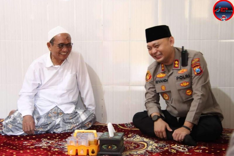 Kapolres Sumenep AKBP Rivanda SIK Bersama Ketua PCNU KH. Panji Taufik di Guluk-Guluk