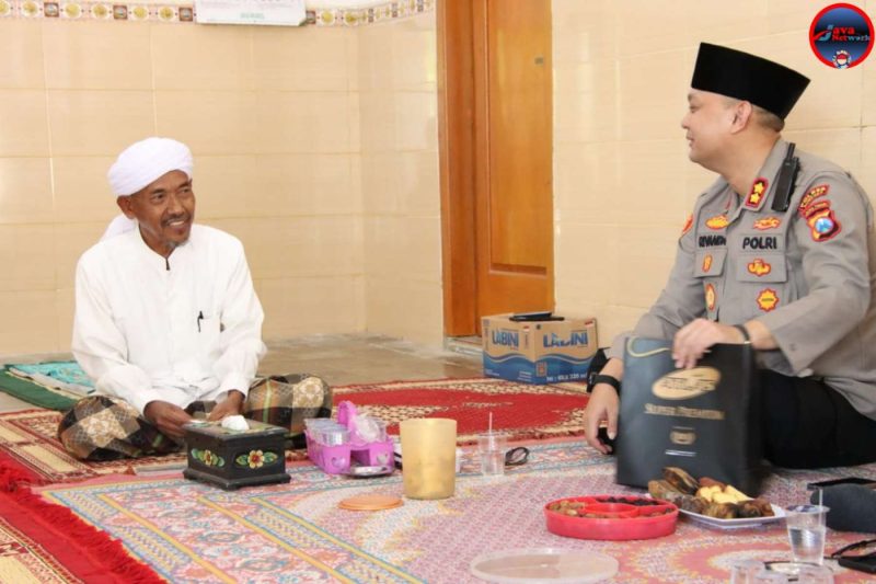 Demi Kedamaian Sumenep Kapolres AKBP Rivanda Berkunjung Ke Alim Ulama, Selasa (29/04/2025)