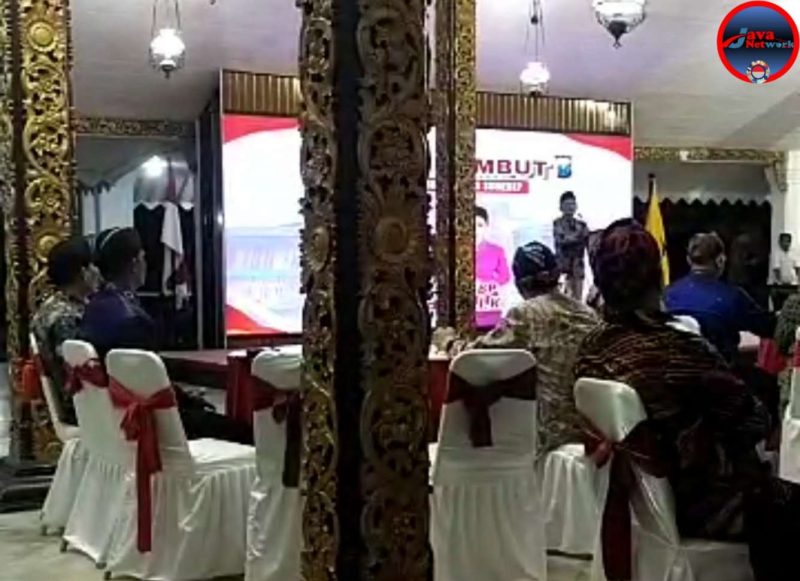 Suasana Hangat Dan Haru Pisah Sambut Polres Sumenep di Pendopo Agung Keraton Sumenep, Rabu (30/04/2025)