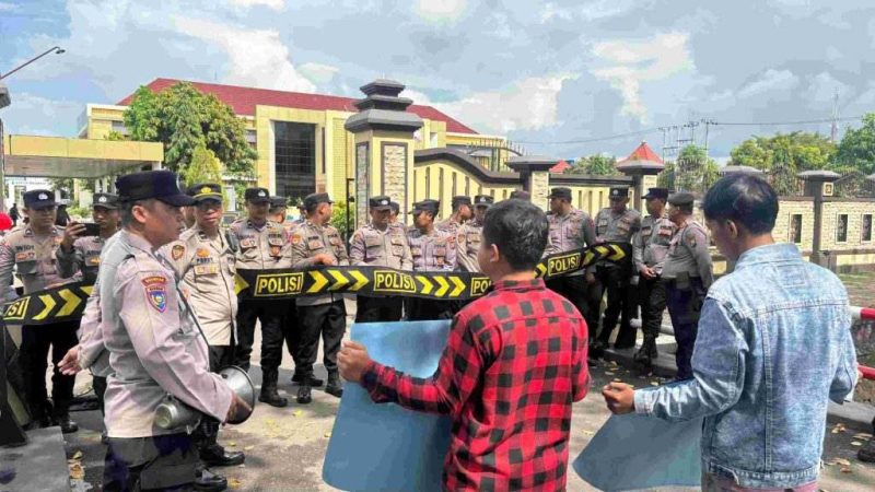 Polres Sumenep Kawal Unjuk Rasa, GERAM Desak Tindak Perusak Fasilitas Umum