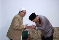 Pererat Sinergi, Kapolres Sumenep Kunjungi KH. Taifur Ali Wafa di Ponpes Assadad Ambunten