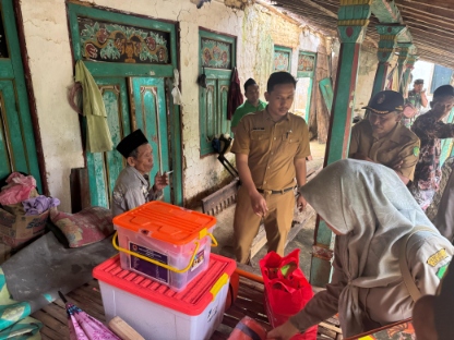 Pemkab Sumenep Respons Cepat Rumah Ambruk di Pasongsongan, BPBD Salurkan Bantuan, Senin (26/05/2025)