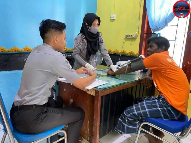 Rutan Sumenep Saat Gelar Pemeriksaan Kesehatan Rutin Kepada Warga Binaan, Senin (05/05/2025)
