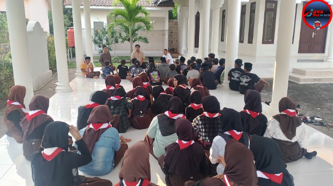 Gerakan Sunyi yang Menggetarkan Langit: 42 Alquran Wakaf Mengalir ke Pesantren Pelosok Sumenep
