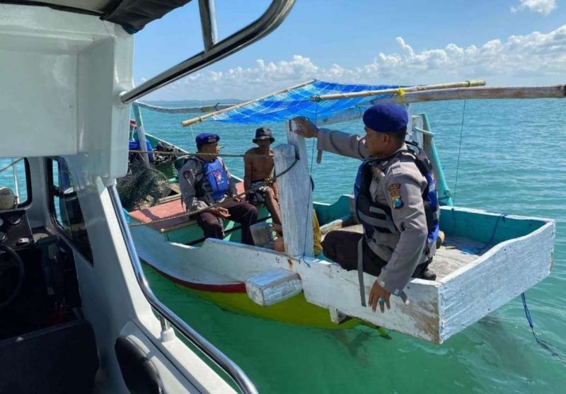 Satpolairud Polres Sumenep Gencarkan Patroli Laut, Jaga Stabilitas Perairan dengan Pendekatan Humanis
