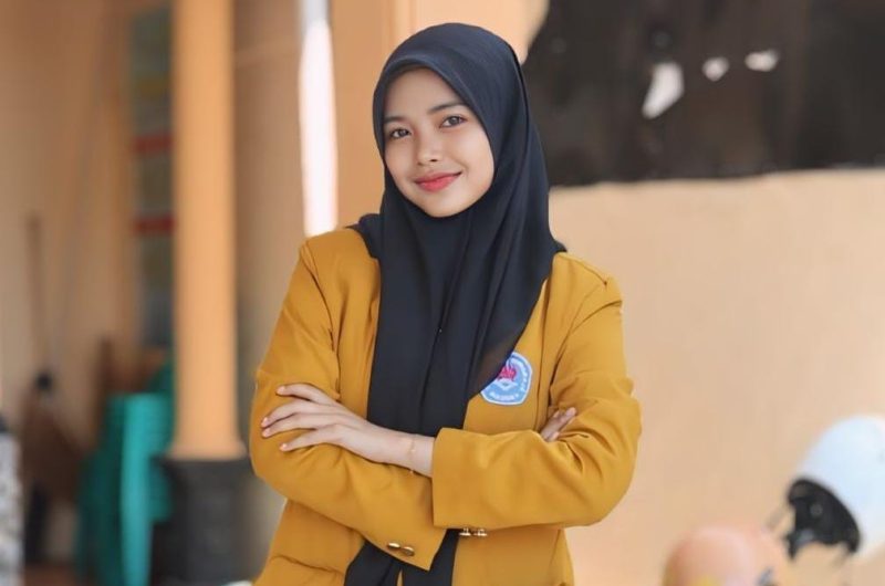 Alya Ayliyani Mahasiswa Administrasi Publik. Univ. Wiraraja