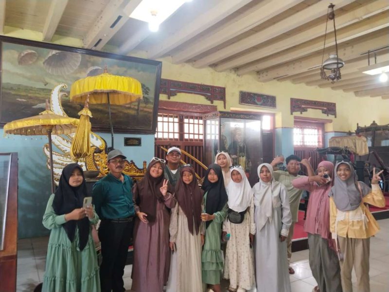 Jejak Langkah Terakhir: SDN Pakandangan Sangra Ajak Siswa Telusuri Sejarah, Budaya, dan Cita-Cita di Ujung Masa Kecil