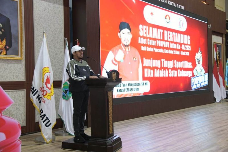 Ketua Percasi Jawa Timur Dr. H. Achmad Fauzi Wongsojudo Saat Memberikan Sambutan Pada Pembukaan Percasi Porprov Jatim di Kota Batu Malang, Minggu (29/06/2025)