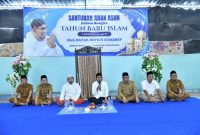 Bupati Sumenep Achmad Fauzi Wongso judo di Acara Peringatan Tahun Baru Islam 1447 Hijriah yang digelar Dinas PUPR Sumenep, Senin (30/06/2025) 