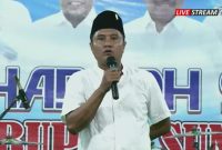 Kepala Bapenda Sumenep Faruk Hanafi, S.Sos, MSi Saat Memberikan Sambutan Dalam Acara Pembukaan Festival Hadrah Piala Bupati Sumenep di Lapangan Sepakat Kecamatan Lenteng, Selasa (10/06/2025)