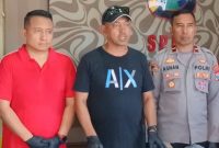 Dirresnarkoba Polda Jatim Kombes Pol Robert Da Costa Didampingi Kapolsek Masalembu IPDA Asnan SH