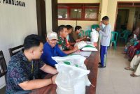 373 Warga Terima Bantuan Pangan dan BLT: Pemerintah Desa Pamolokan Hadirkan Kepedulian Nyata di Tengah Masyarakat