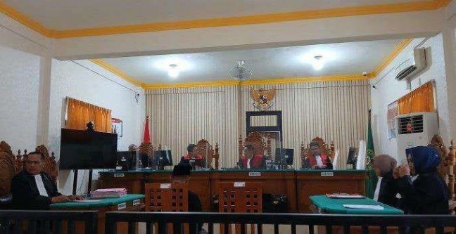 Suasana Sidang Dugaan Tindak Pidana KDRT oleh Agus Hariyanto Warga Desa Paberasan Terhadap Istrinya