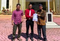 Tuna Daksa Diduga Tipu dan Peras Guru Ngaji Hingga Rp200 Juta, Warga Kangean Geram