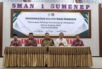 Sambut Tahun Ajaran Baru, SMAN 1 Sumenep Hadirkan Profesor Unesa Perkuat Kompetensi Guru, Sabtu (12/07/2025)