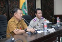 Sekdakab Edy Rasiyadi dan Kepala BPN Sumenep Wardoyo