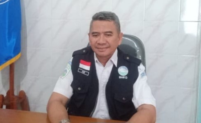 Kepala BMKG Trunojoyo Sumenep Ari Widjajanto