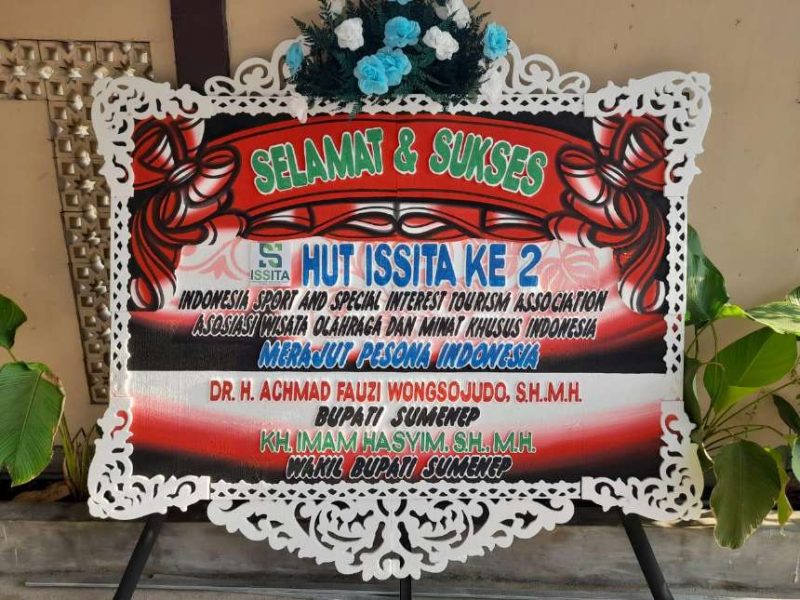 Karangan Bunga Ucapan HUT ke-2 dari Bupati dan Wakil Bupati Sumenep
