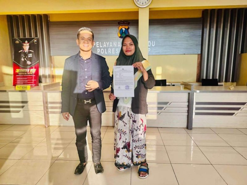 Pelapor Hosriyani dan Kuasa Hukum Sulaisi Abdurrazaq Usai Melaporkan Intimidasi