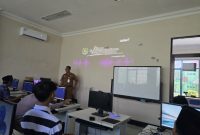 Menggugah Pikiran Bawah Sadar, Disnaker Sumenep Tanamkan Spirit Sukses di Pelatihan Multimedia 2025