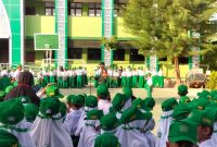 Semangat Nasionalisme Berkibar di SD MIN 1 Tarate Sumenep: Babinsa Jadi Pembina Upacara, Tanamkan Jiwa Kepahlawanan Sejak Dini
