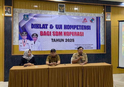 Hari Kedua Diklat & Uji Kompetensi SDM Koperasi, Diskop UKM Perindag Dorong Peserta Ikuti Hingga Tuntas