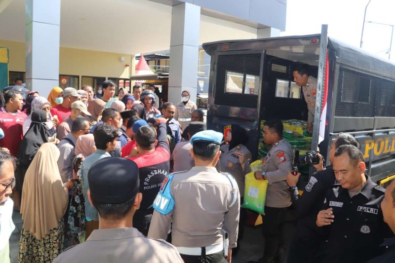 Dukung Stabilitas Harga, Polres Sumenep Gelar Gerakan Pangan Murah