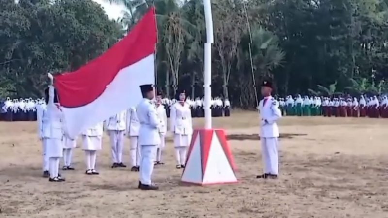 Generasi Emas MTsN 3 Sumenep Harumkan Nama Daerah, Sukses Kibarkan Merah Putih di Saronggi