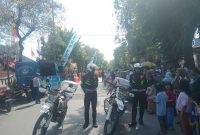 Meriah! Pawai Hias Sepeda di Sumenep Dapat Pengawalan Ketat Polisi