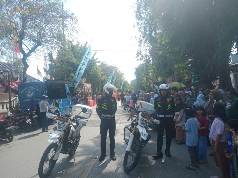 Meriah! Pawai Hias Sepeda di Sumenep Dapat Pengawalan Ketat Polisi
