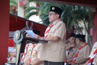 Wabup Sumenep KH. Imam Hasyim, S.H., M.H., saat Pimpin Apel Upacara Hari Pramuka ke-64 di Halaman Kantor Pemkab Sumenep, Selasa (26/08/2025) 