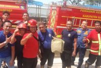 Tim Unit Reaksi Cepat Damkar Sumenep 