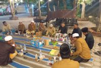 Suasana Peringatan Maulid Nabi Muhammad SAW di Kantor Notaris Dr. Naghfir di Lingkar Barat Desa Batuan, Selasa (26/08/2025) malam