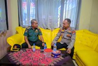 Kepala Resort Pemangkuan Hutan (KRPH) Sumenep, Imam Syafi’i, SH, dan Kapolsek Manding Fathor Rahman, S.H., 