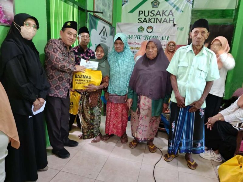 DWP Kemenag Sumenep dan Baznas Tebar Kepedulian Lewat Program “Jumat Berkah” di Batuputih, Jum'at (29/08/2025)