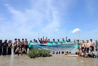 Kolaborasi KOICA, KOSA dan Pemkab Sumenep Hijaukan Pesisir dengan 10.500 Mangrove, Sabtu (30/08/2025)