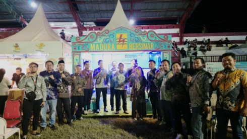 Dekatkan Diri dengan Pelanggan PLN UP3 Madura Hadirkan Booth Interaktif di Madura Culture Festival 3