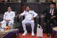 Bupati Sumenep Achmad Fauzi Wongsojudo Bersama Wakil KH. Imam Hasyim dan Ketua DPRD Sumenep di Acara DPRD Sumenep, Jum'at (15/08/2025)