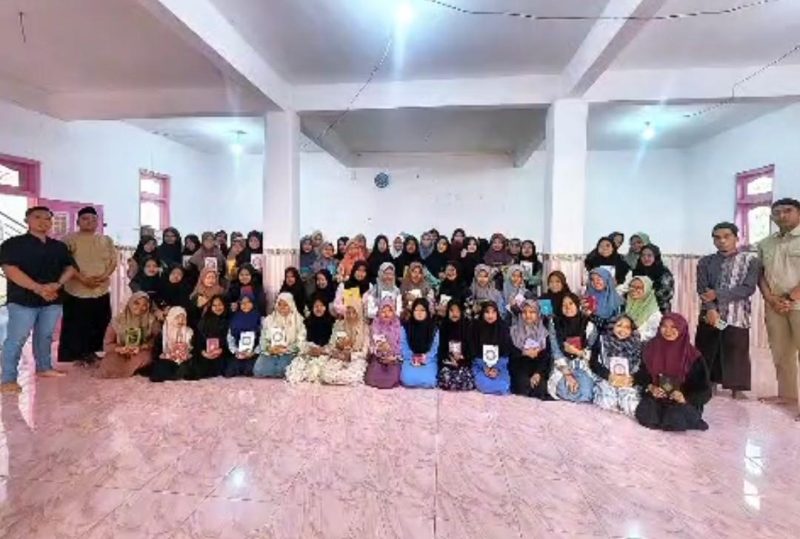 Kita Berbagi Sumenep Salurkan 73 Mushaf Al-Qur’an ke Ponpes Darut Thayyibah Legung Timur