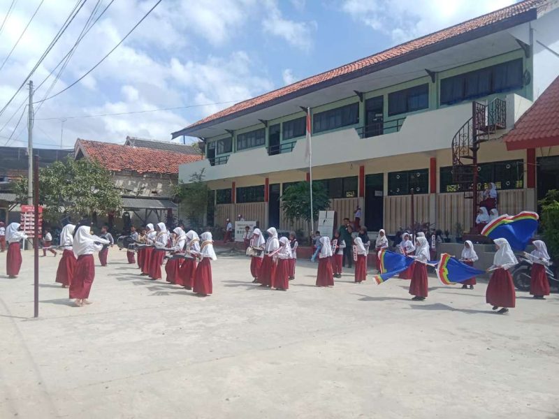 Menanti Merdu Sholawat Syifa: SDN Pakandangan Sangrah Bersiap Sambut Maulid Nabi dan Dies Natalis Drumband Gita Al Husna