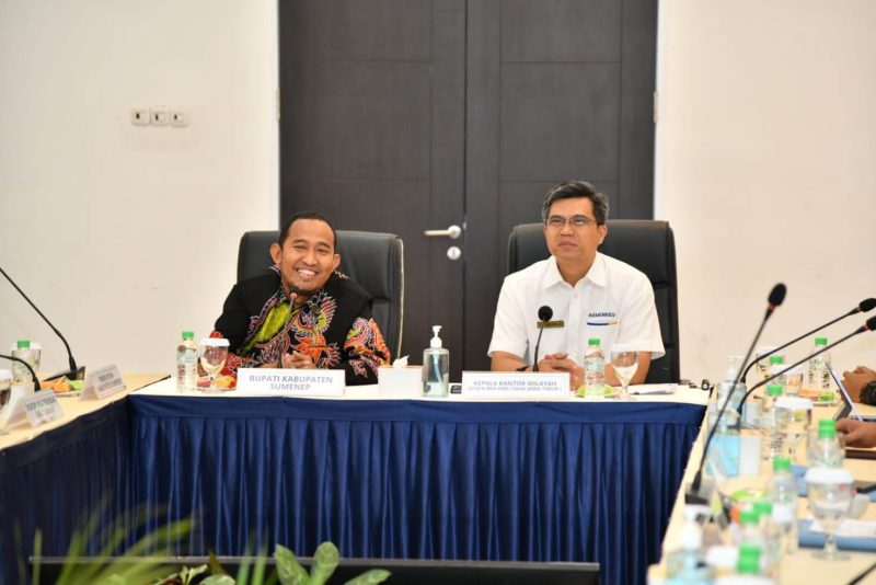 Bupati Sumenep Dr. H. Achmad Fauzi Wongsojudo Bersama Kepala KPBC Madura Novian Darmawan