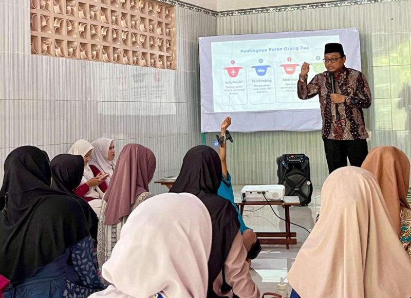 Ketua HIMPSI Sumenep, Dr. Zamzami Sabiq, M.Psi., 