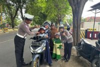 Polisi Sahabat Anak, Satlantas Polres Sumenep Tanamkan Keselamatan Berlalu Lintas Sejak Dini