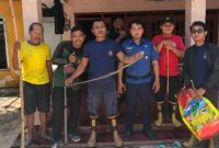 Tim Unit Reaksi Cepat Damkar Sumenep Usai Mengevakuasi Hewan Buas
