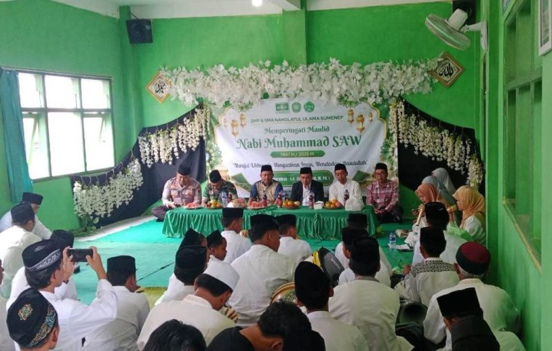 Suasana Peringatan Maulid Nabi Muhammad SAW 1447 H Di SMP-SMA NU Sumenep, Sabtu (20/09/2025)