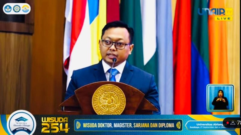 Ketua IKA UNAIR Sumenep Dr. Zamzami Sabiq MPSI Saat Memberikan Sambutan di Acara Wisuda UNAIR ke254